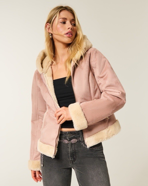 HOLLISTER Faux Fur-Lined Faux Shearling Hoodie Jacket in Pink
