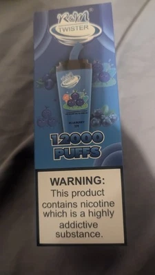 R&AMP;M R&M TWISTER 12K PUFF blueberry ice