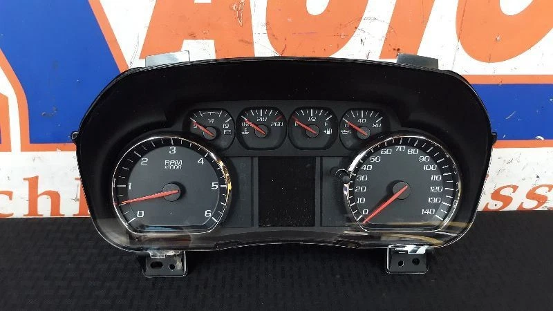 Cuadro de instrumentos velocímetro GMC SIERRA 2500 18 6,0 L 84390798 Foto 2 de 4