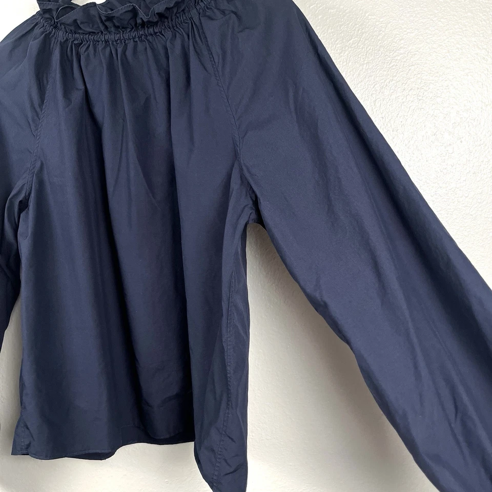 Blusa Top Ann Mashburn Mediana Azul Marino Algodón Volantes Cuello Alto Manga Larga Foto 3 de 4