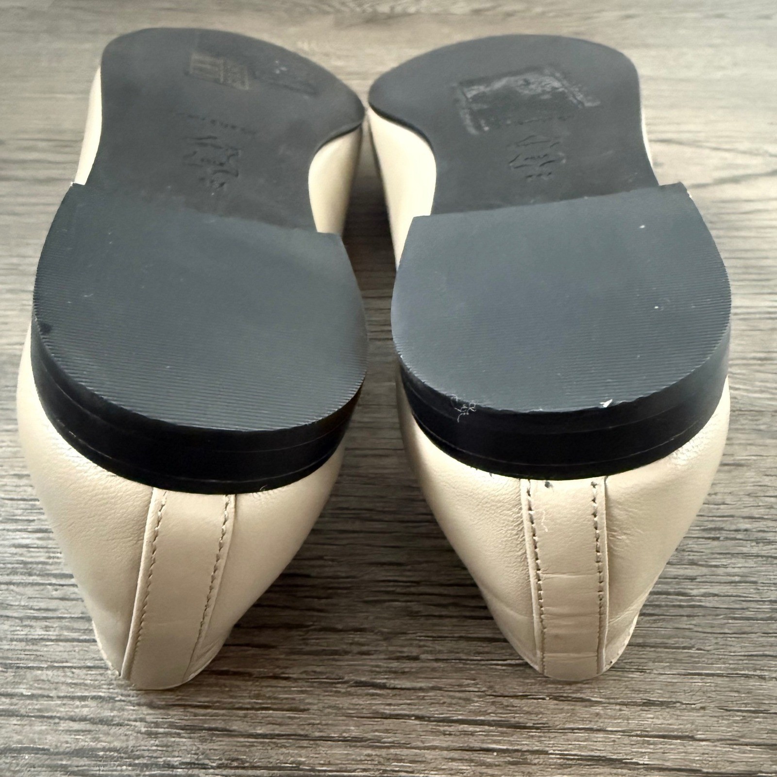 Tory Burch Cap Toe Classic Leather Ballet Flats - Size 8 - Oyster/Silver - NWOB thumbnail 9