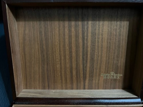 100% ORIGINAL RARE VINTAGE ROLEX PRESIDENT BOX 71.00.02 & Fisba Stoffels Hanky - Picture 4 of 15