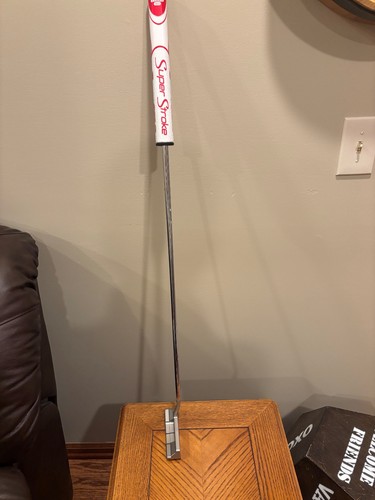 Scotty Cameron 35" Putter - Select Newport 2.5 - Picture 4 of 7
