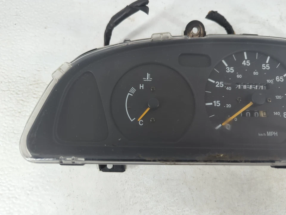 Cuadro de instrumentos velocímetro Suzuki Esteem 1995-1997 medidores UQV18 Foto 3 de 4