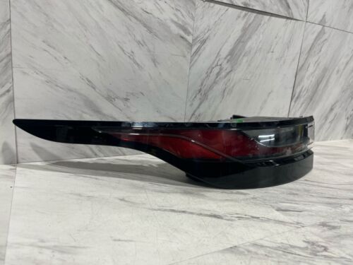 2024 LAND ROVER RANGE ROVER EVOQUE TAILLIGHT OEM LEFT DRIVER SIDE R8D2-13405-B - Picture 3 of 15