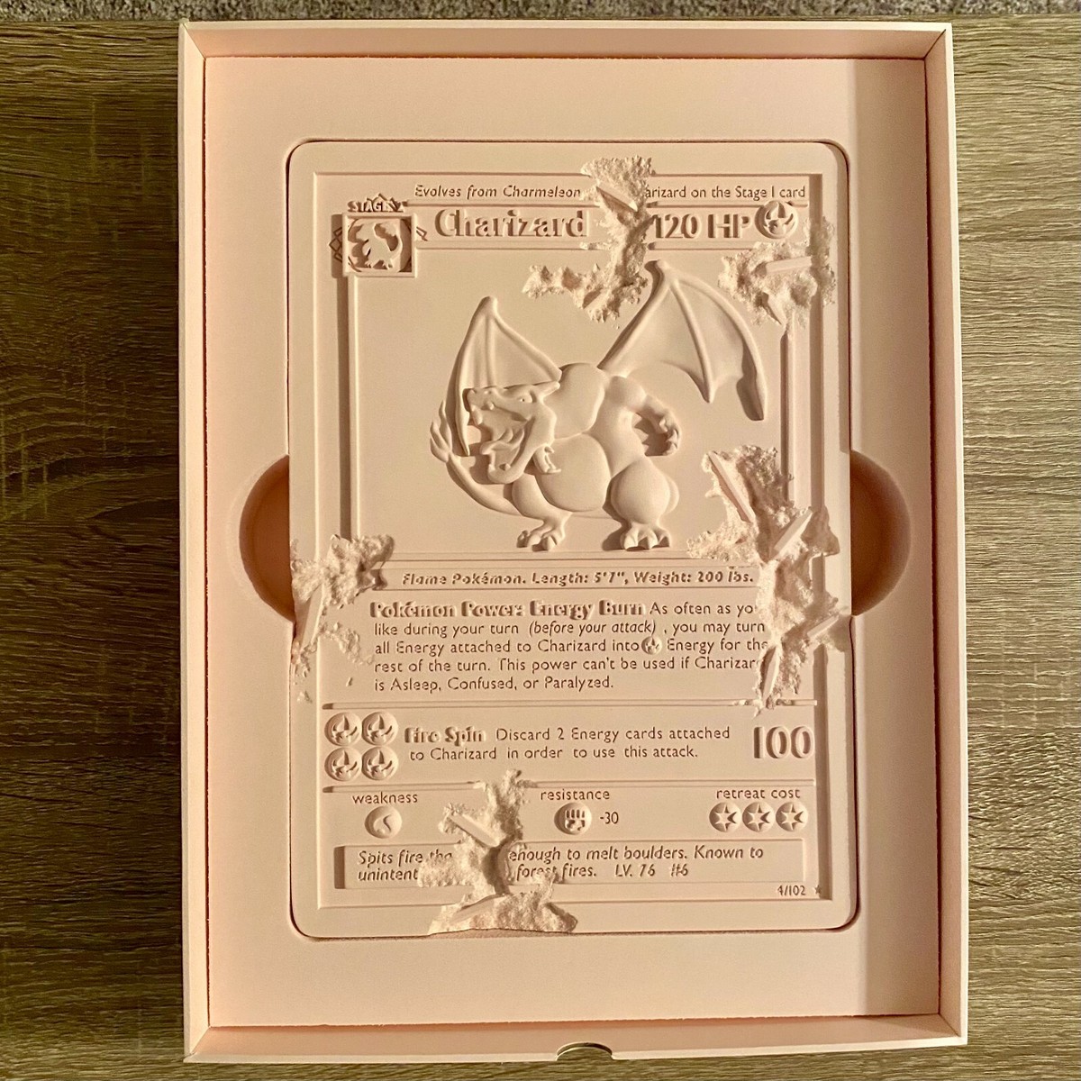 ダニエルアーシャム リザードン 石板 ピンク　Daniel Arsham Daniel Arsham - Pink Crystalized Charizard Card – Perrotin