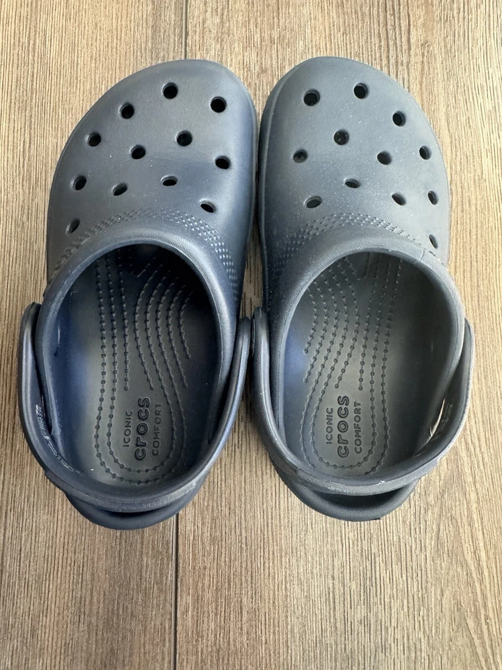 Zuecos CROCS Clásicos Ligeros Sin Cordones Azul Marino Jóvenes Niños Unisex Talla C10 Foto 4 de 4