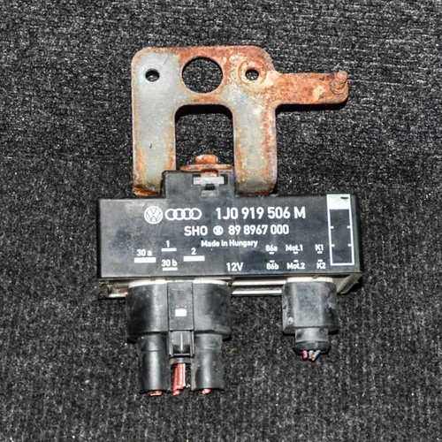 VW Golf Kühlerlüfter Kühlrelais 1J0919506M 898967000 MK4 1J 2003