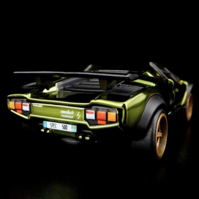 Hot Wheels RLC Exclusive '82 Lamborghini Countach LP500 S Green