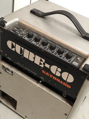 即発送 Roland CUBE-60 keyboard Roland Cube 60 Keyboard Vintage Amplifier Working In