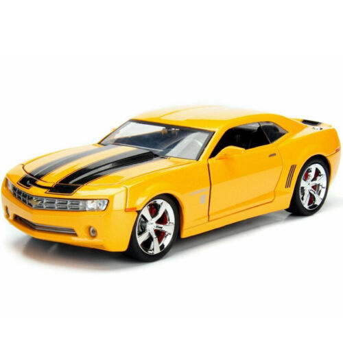 Transformers (2007) - Bumblebee 2006 Chevy Camaro 1:24 Scale Diecast Ride Car - Picture 2 of 6