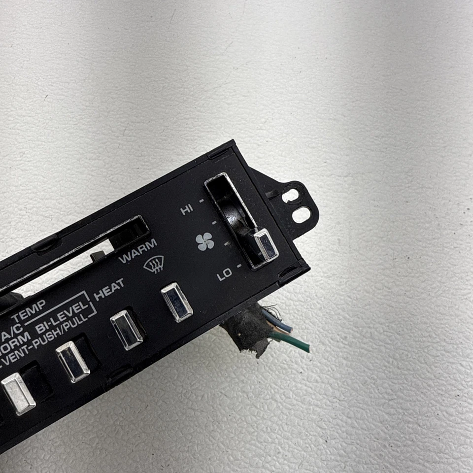 81-93 Dodge Ram Van Heater A/C Climate Control Unit Module Genuine OEM 3847742B - Image 3 of 4