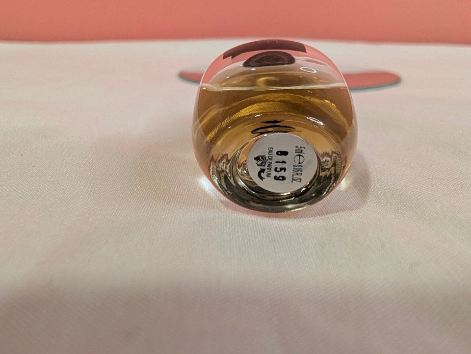 Mujer McQueen by Alexander McQueen Eau de Parfum Splash 5 ml Mini 70% Foto 3 de 3