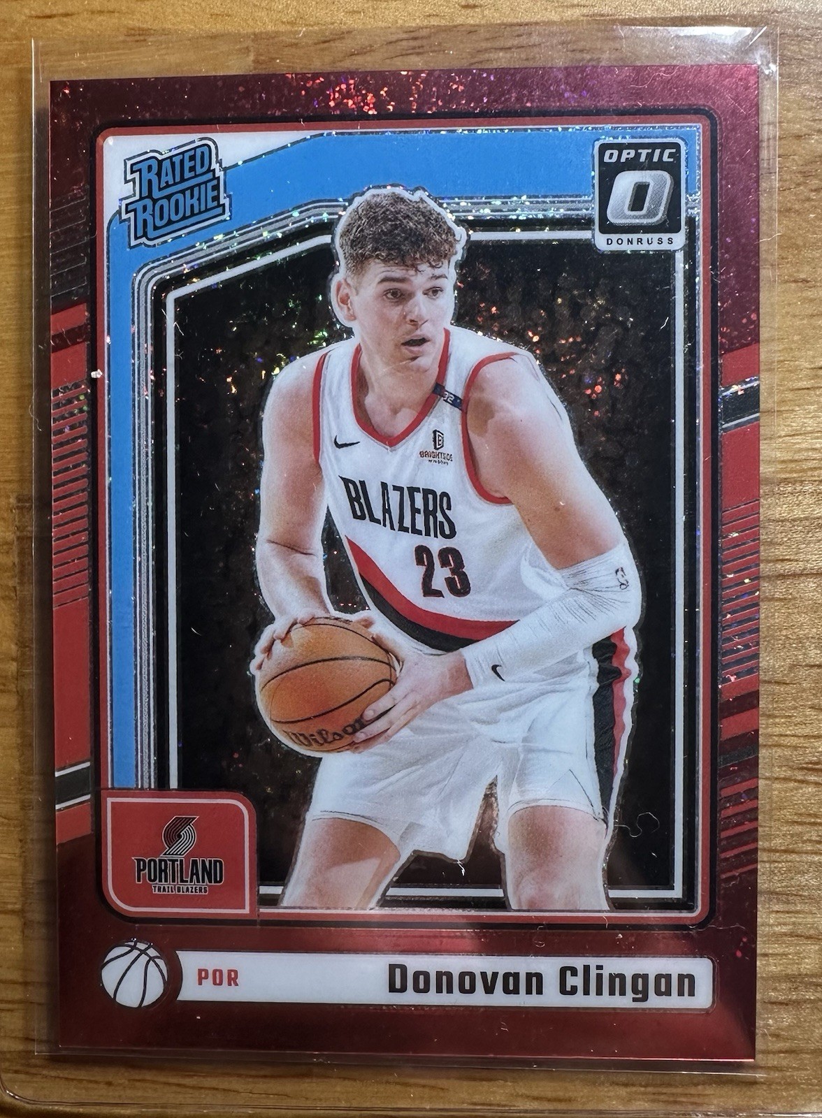 2024-25 Panini Donruss Optic Donovan Clingan Red Glitter RC #272 / 75 SSP