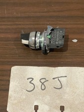 One used Allen Bradley 800F selector switch 2 position, maintained