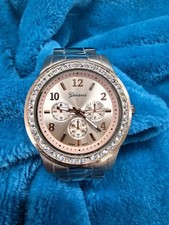 Geneva Women's Rose Gold Wrist Watch New Battery 6.5" Crystals