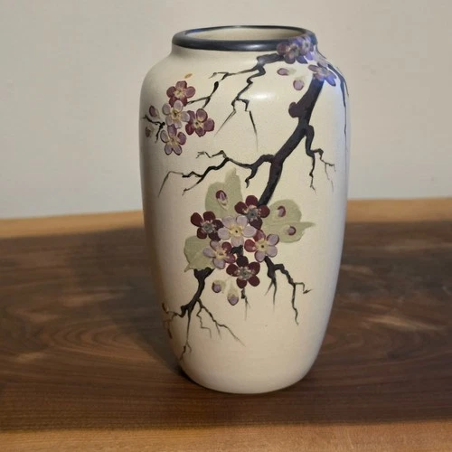 Weller Pottery  7 1/2 Hudson White Variant Deco Vase FACTORY MINT