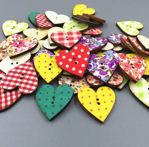 50pcs Mixed pattern Wooden Heart-shaped buttons Sewing 2-holes scrapbooking 24mm - Picture 3 of 3