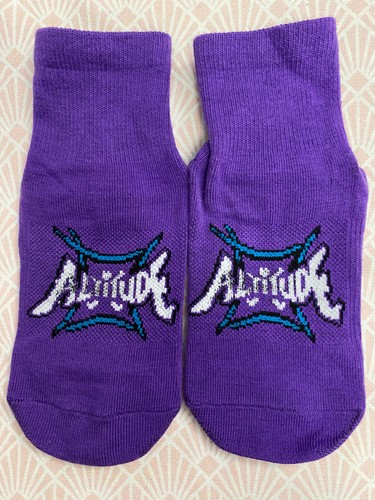 3 Trampoline Jump Socks Altitude Small 6.5" Non-Slip Bottom Grip Sole Purple - Picture 3 of 7