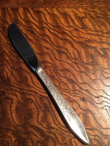 WHITE PAISLEY ~ GORHAM ~ HH Butter Knife ~ Sterling Handle