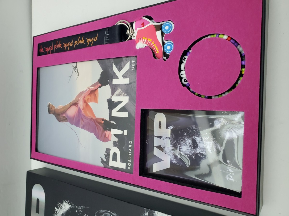 P!NK 2023 SUMMER CARNIVAL EXCLUSIVE VIP GIFT BOX Postcards,Lanyard