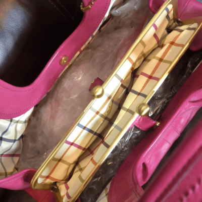 COACH Pleated Pink Patent Leather Plaid Lining Kiss Lock Shoulder