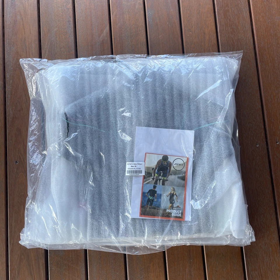 Zone 3 Women's Valour Wetsuit Size XS Long Sleeve Black - image 3 of 4