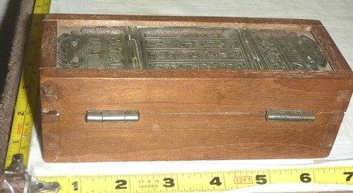 Vintage handgefertigte Holzbox mit graviertem Silbereinsatz - 63/8" L x 25/8" B x 21/4" H" - Bild 3 von 11