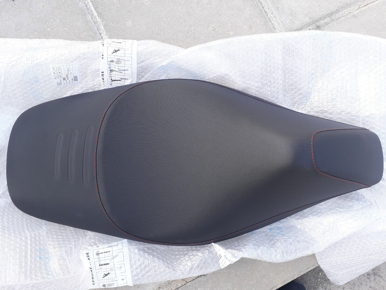 invention Withered common sense Gilera Runner 50 SP & Runner 125 VX/ST 200 VXR/ST 2006-On Genuine Saddle - Seat | eBay invention Withered common sense Gilera Runner 50 SP & Runner 125 VX/ST 200 VXR/ST 2006-On Genuine Saddle - Seat | eBay