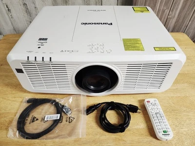 PANASONIC PT-MZ670 WUXGA LASER PROJECTOR 6500 LUMENS (Tested