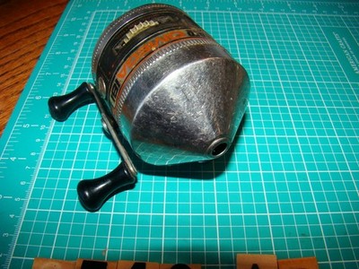 W0740 AR ZEBCO OMEGA 181 SPINCAST FISHING REEL | eBay
