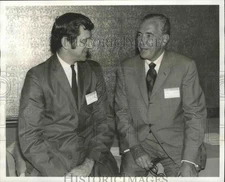 1970 Press Photo Charles D. Baker, Thomas W. Goodfellow meet at Roosevelt Hotel