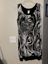 Tiana B Plus Size 1X Black White Graphic Abstract Shift Dress Sleeveless