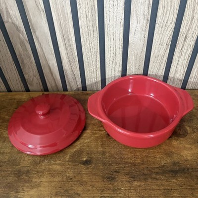 Kleine rote Petite Maison Brie Baker Mini Kasserolle Käsebäcker