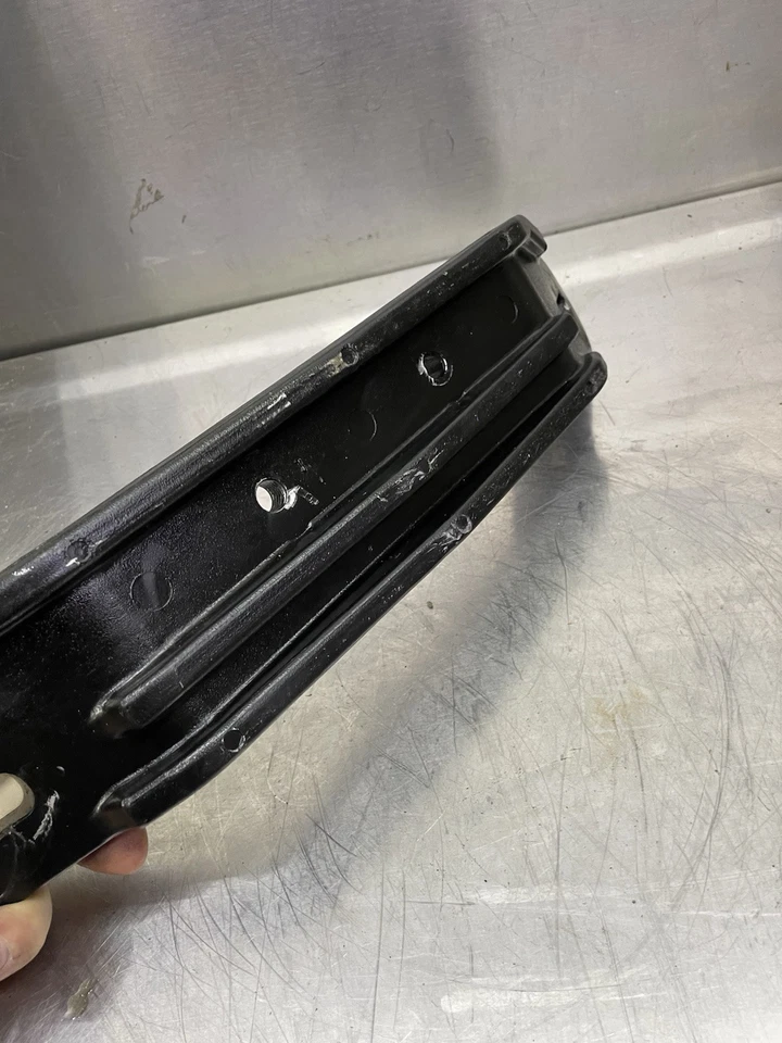 Placa de montaje fundida trasera Polaris SL SLT SLX PRO 780 785 1996-2000 OEM #56305777 Foto 4 de 4