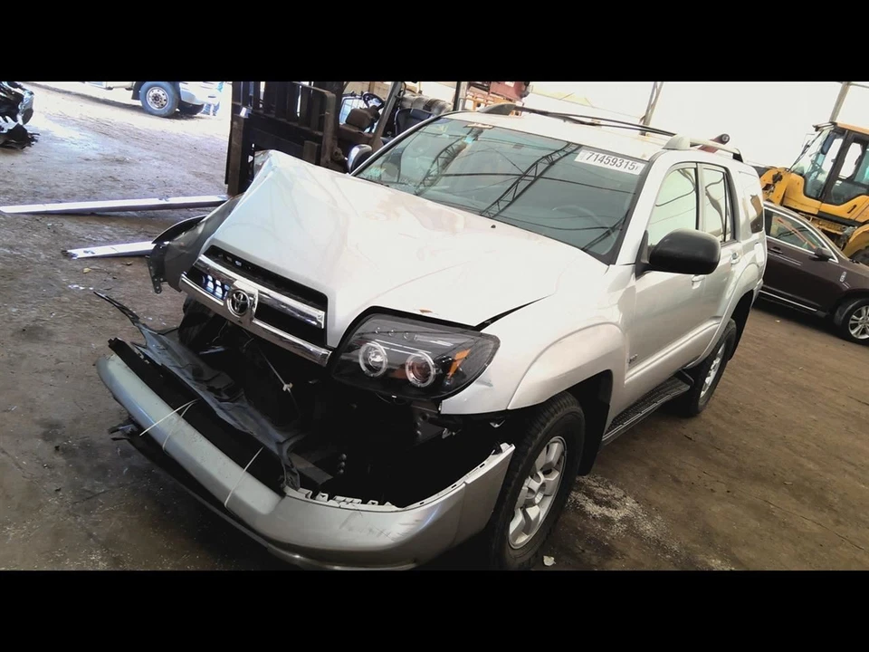 (LOCAL PICKUP ONLY) Driver Front Door With Theft Deterrent Limited Fits 03-05 4  Foto 4 de 4