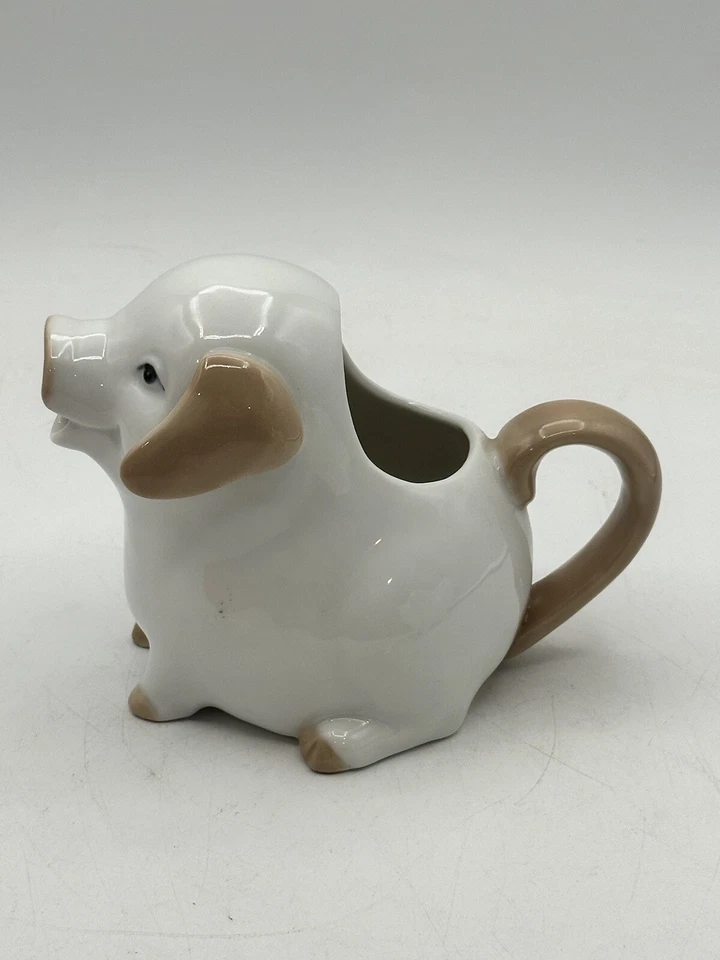 Juego de crema y azúcar de cerdo de porcelana Foto 2 de 4