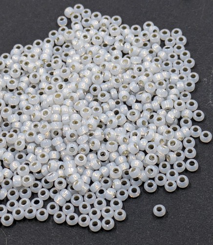 Vintage Glass Seed Beads TOHO Japan Milky Opal White Silver Lined 8/0 C33-30