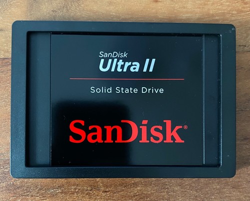 SanDisk Ultra II 480 GB 2.5 Zoll SATA-III 6Gb/s *Top Zustand* *Blitzversand*