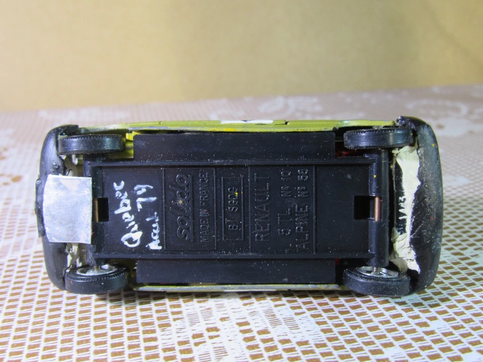 758Z Solido Transformed 10 R5 Alpine #6 Criterium Molson Quebec 1979 Green 1:43 - Image 4 of 4