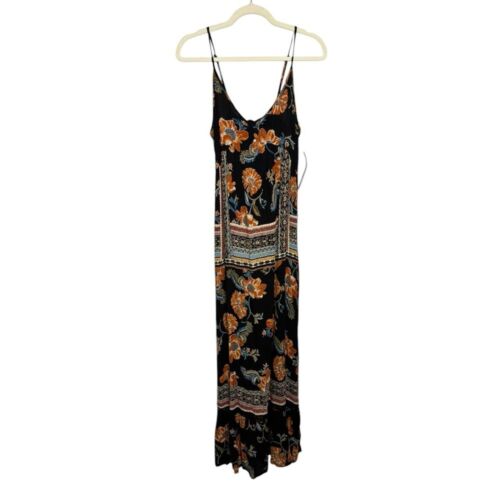 NWT Spaghetti Strap Black Floral Open Back Lace Maxi Dress Size Small