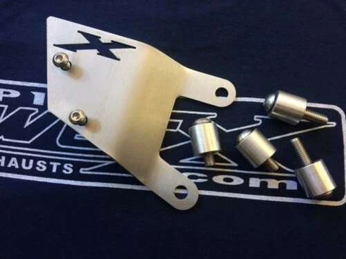 Benelli TNT 125 Pillion Peg Delete Brackets pair Passenger Footpeg removal Foto 3 de 4