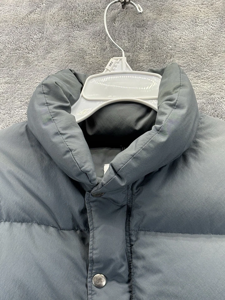 Chaleco acolchado acanalado de plumón de ganso Sierra Designs grande con cremallera completa a presión de colección Foto 3 de 4