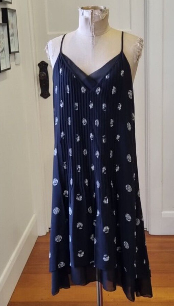 Club Monaco size 8 (US4 ) Black & White patterned silk chiffon slip style dress