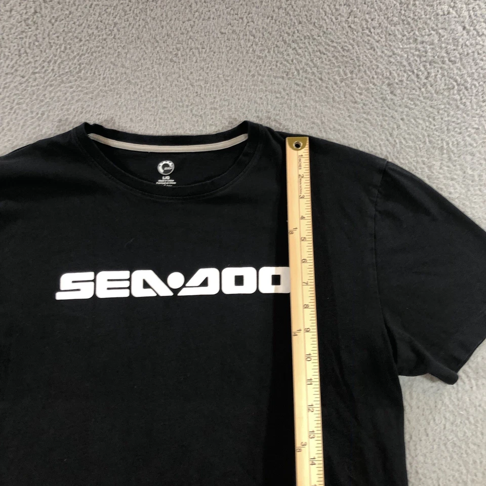 Camiseta masculina Seadoo L preta logotipo central jet ski - Imagem 4 de 4