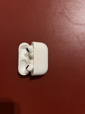 Apple AirPods Pro con Custodia di Ricarica senza Fili - Bianco