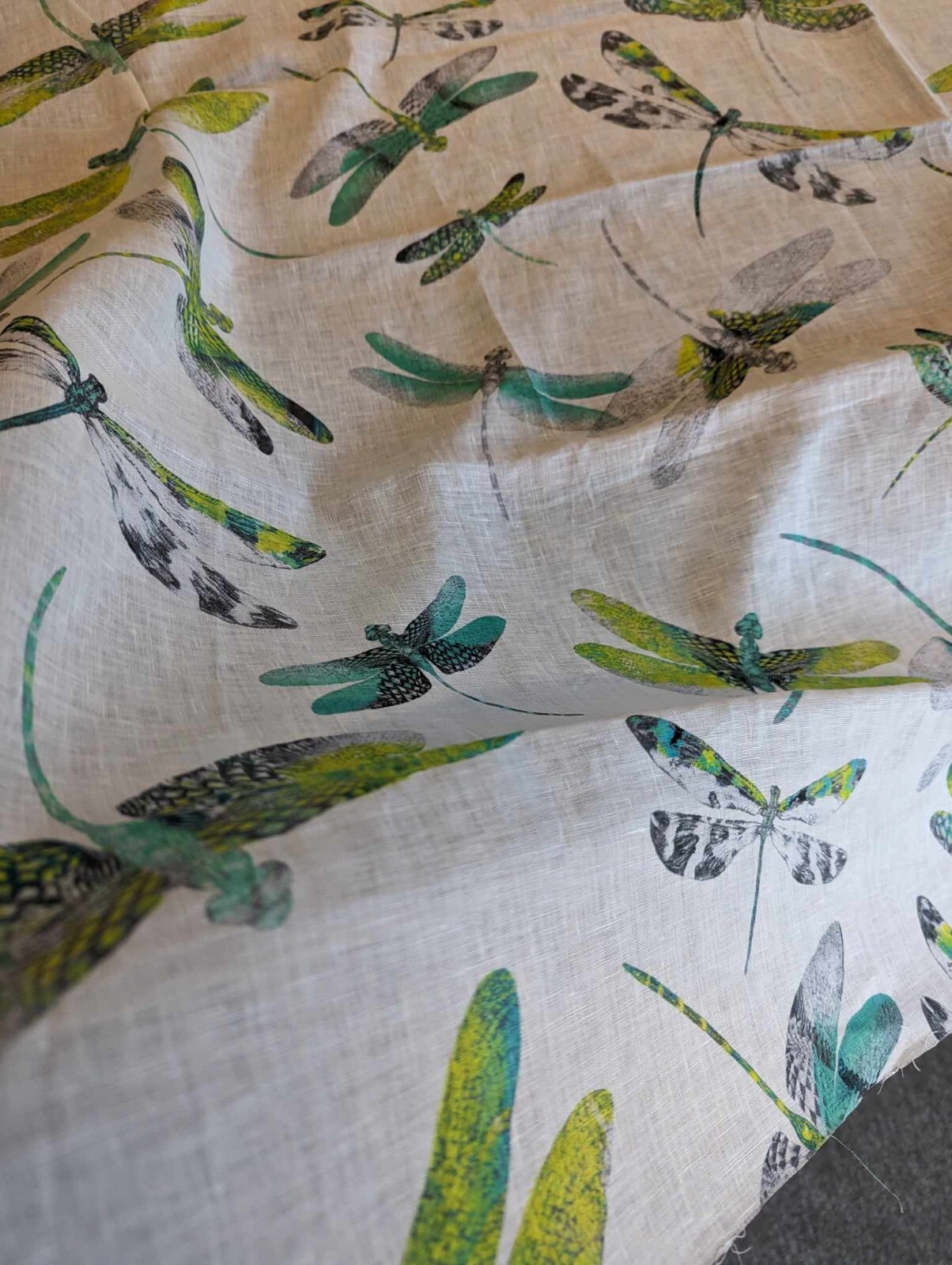 Osborne & Little 'Dragonfly Dance' Fabric 2.30metres, 140cm wide, 68.5