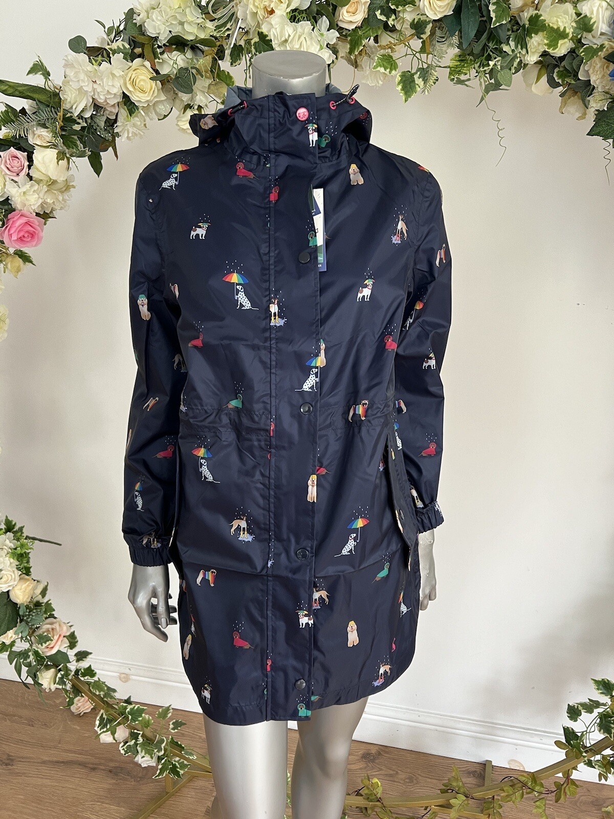 JOULES Golightly Raincoat Size 10 Packable Waterproof Navy Rainbow Dog