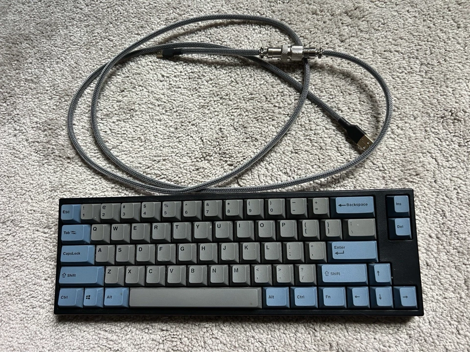 Leopold FC660M Grau/Blau USB Mechanische Tastatur Cherry MX Brown Switches