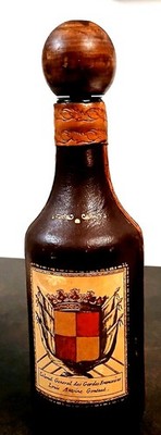 Vintage Leather Bottle- Colonel Gen. des Gardes Francoise Louis Antoine Gontaut